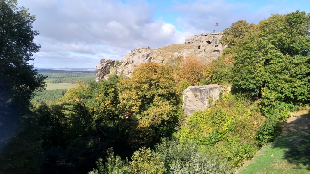 Burg Regenstein Sandsteinhöhlen und Burg Regenstein